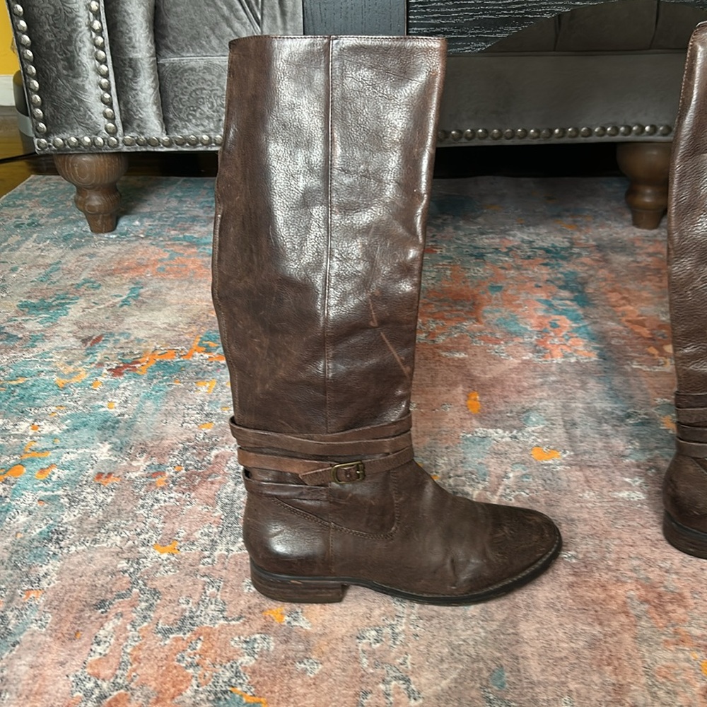 Arturo Chiang Distressed Brown Leather Riding Boots - Picture 2 of 9